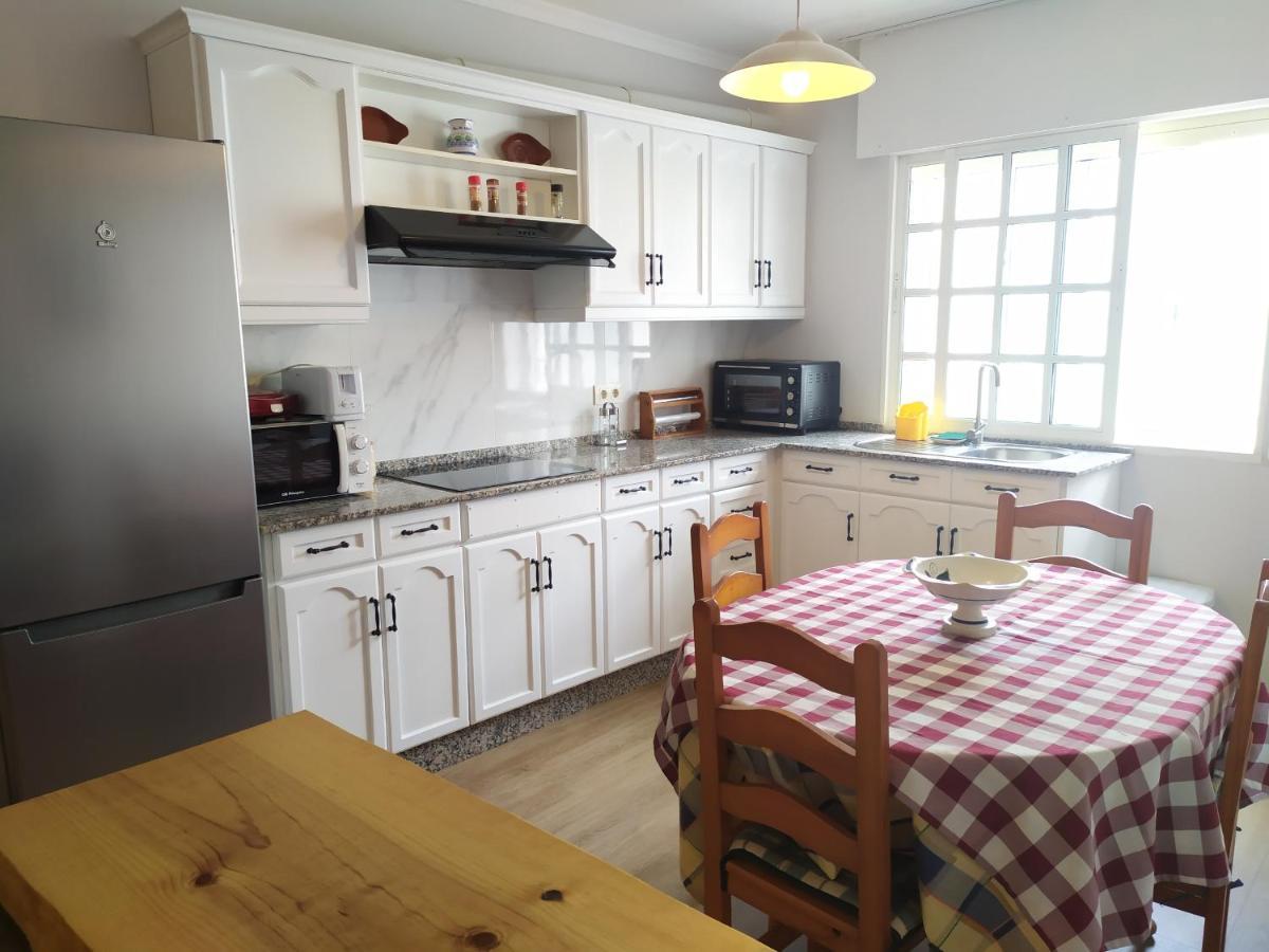 Apartamento Tranquilo Zona Paseo De Lordelo - Wifi - Mascotas 오그로브 외부 사진